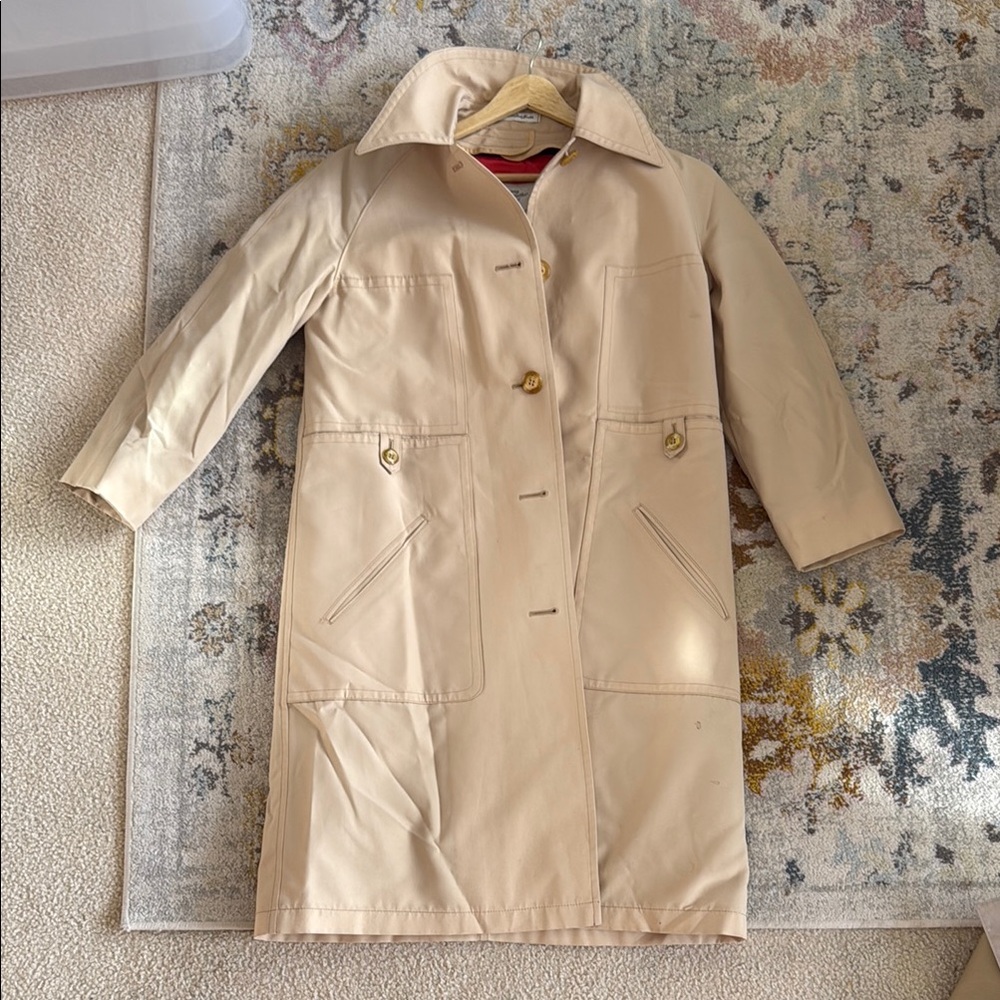 Women's Vintage Misty Harbor Beige Trench Coat